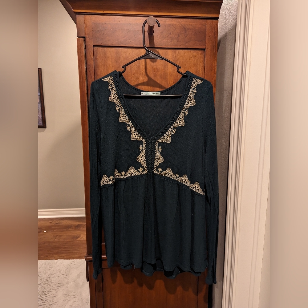 Bundle of 7 tops,  Maurices, all plus size - Picture 13 of 16